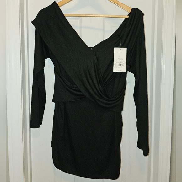 NEW Isabel maternity black top criss cross XL target - Picture 3 of 9